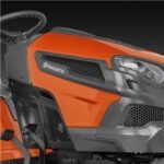 Tondeuse Autoportée Husqvarna TC 242 T  à bac arrière – Image 11
