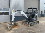 BOBCAT E27, 2,68T + 3 GODETS