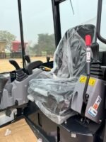 KUBOTA U27-4 NEUVE + 3 GODETS – Image 5